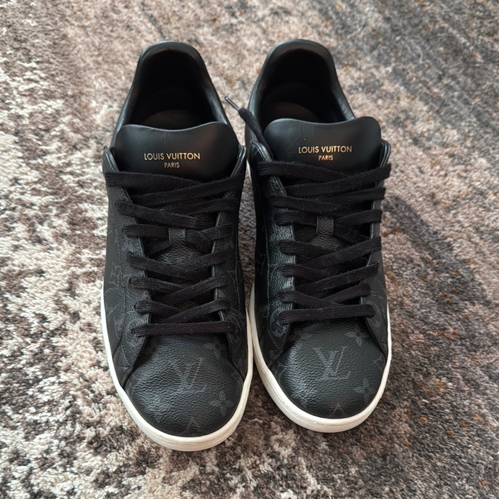 Louis Vuitton Men's Black Sneakers